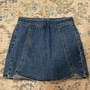 PacSun Jean skirt petal hem